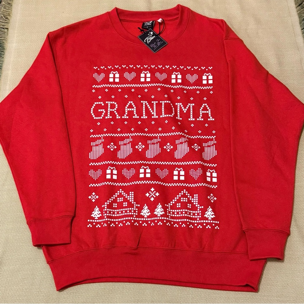 Women's Pullover NWT Tstars Winter RED Sweatshirt Size L